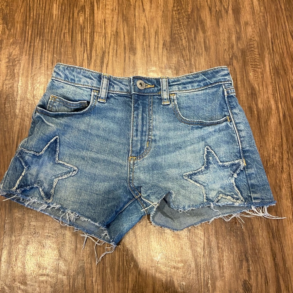 Art Class Blue Jean Shorts Distressed Frayed Hem